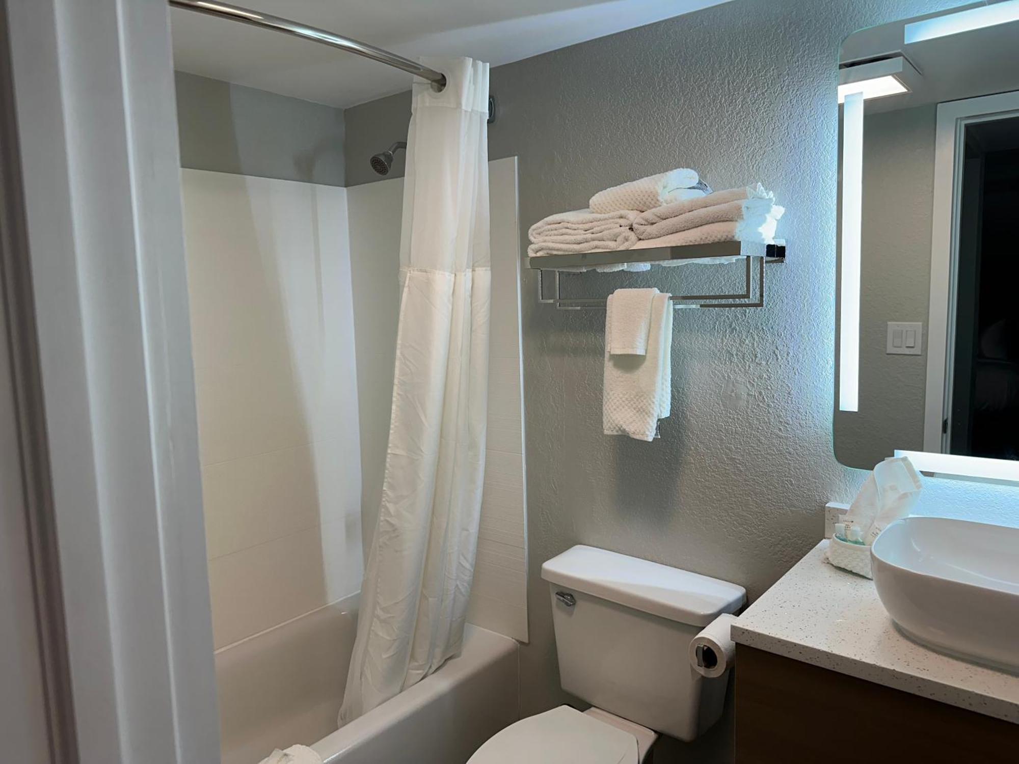 Mainstay Suites Springfield South - Battlefield Rd Buitenkant foto