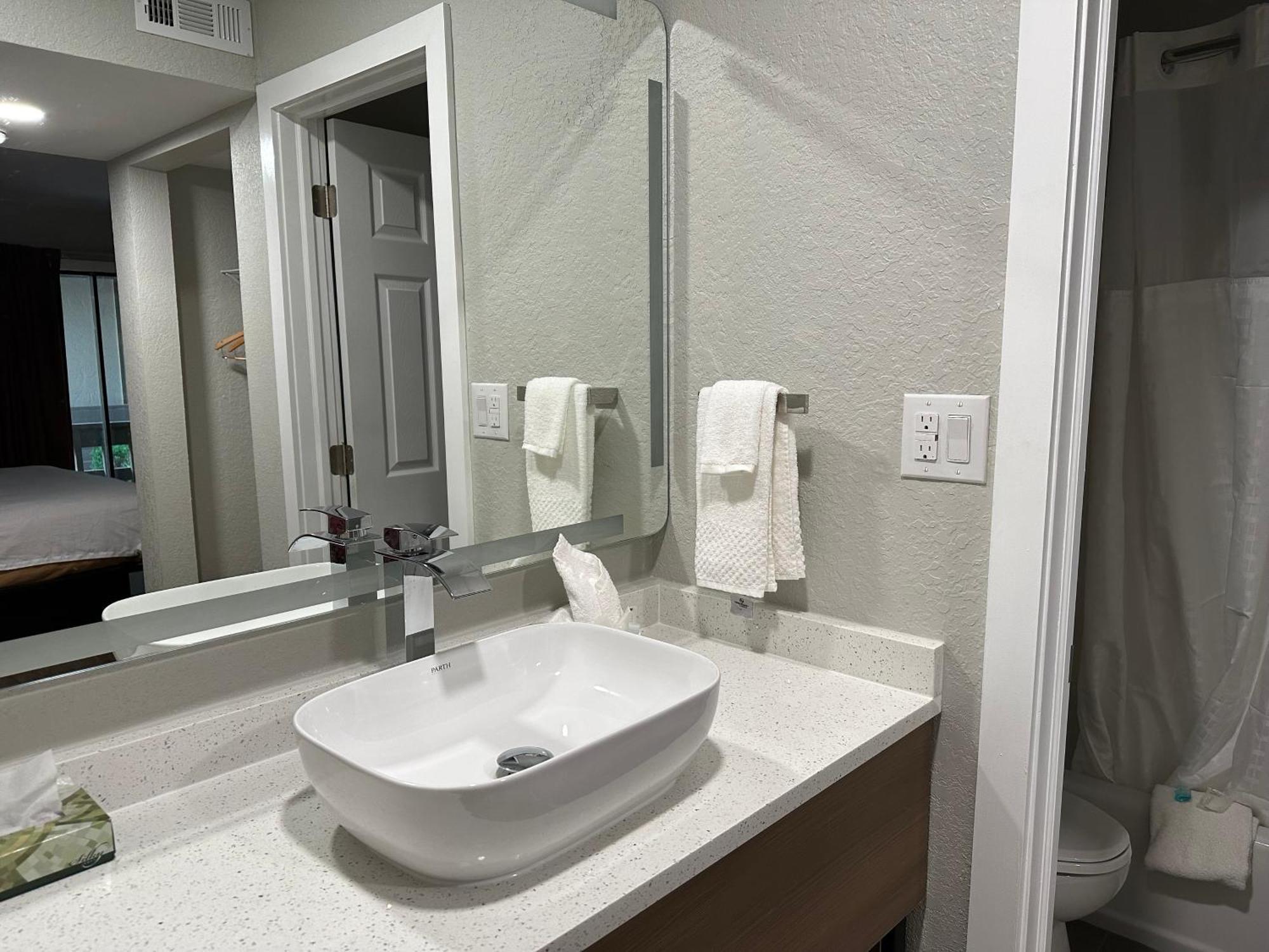 Mainstay Suites Springfield South - Battlefield Rd Buitenkant foto