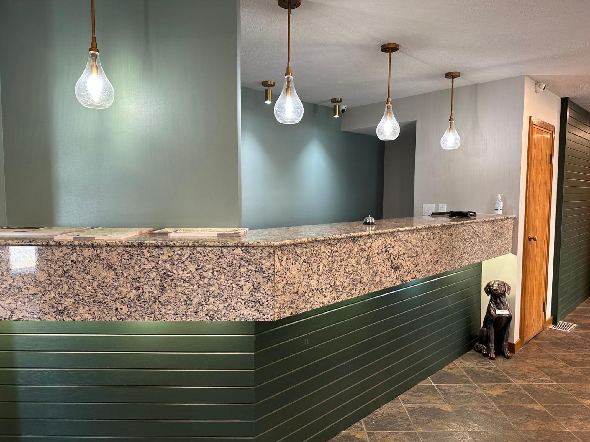 Mainstay Suites Springfield South - Battlefield Rd Buitenkant foto