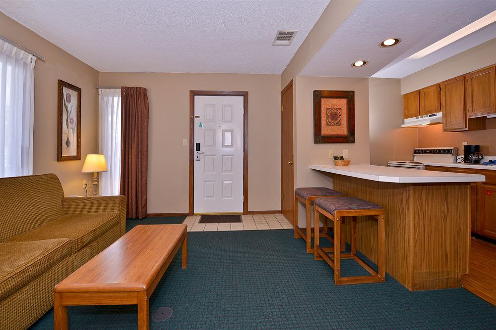Mainstay Suites Springfield South - Battlefield Rd Buitenkant foto