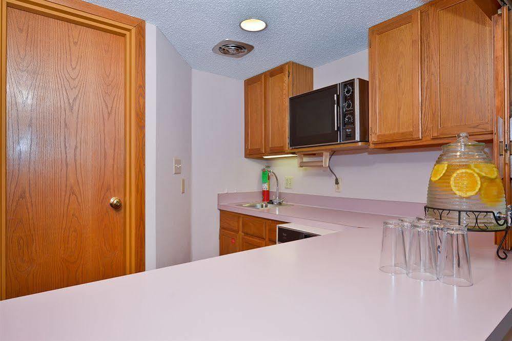 Mainstay Suites Springfield South - Battlefield Rd Buitenkant foto