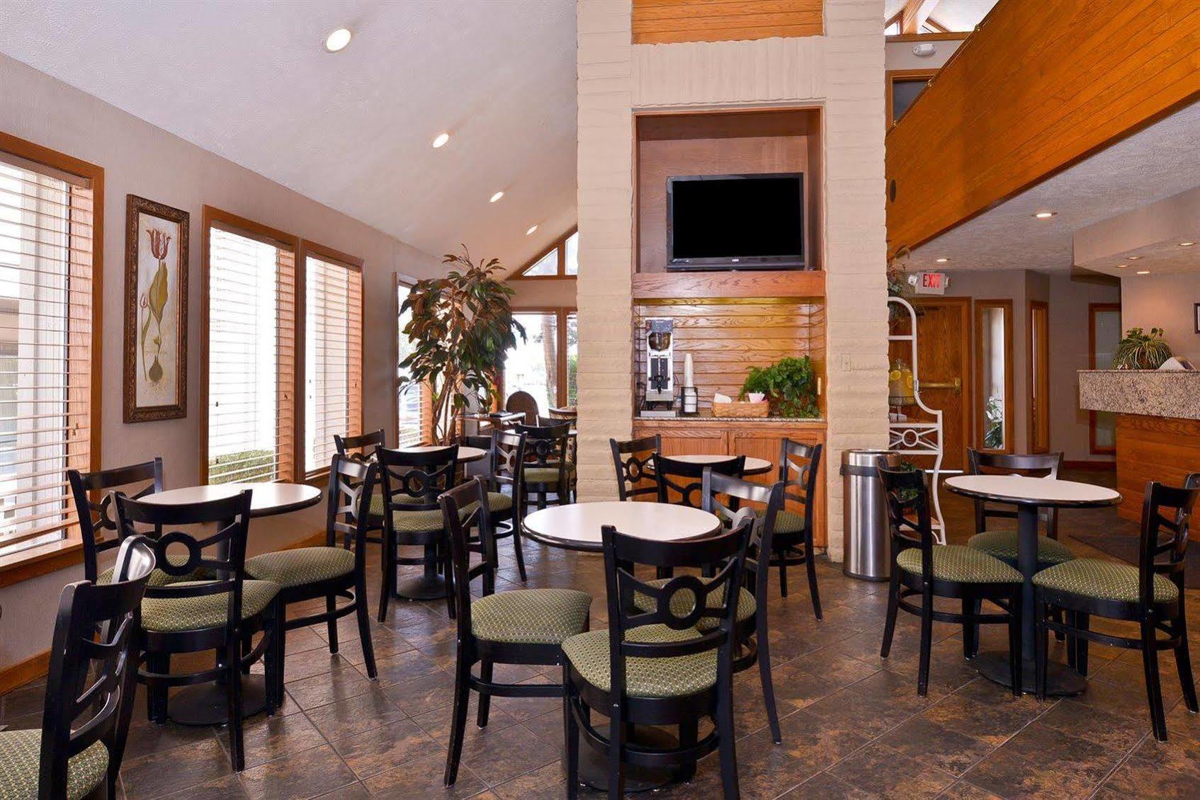 Mainstay Suites Springfield South - Battlefield Rd Buitenkant foto