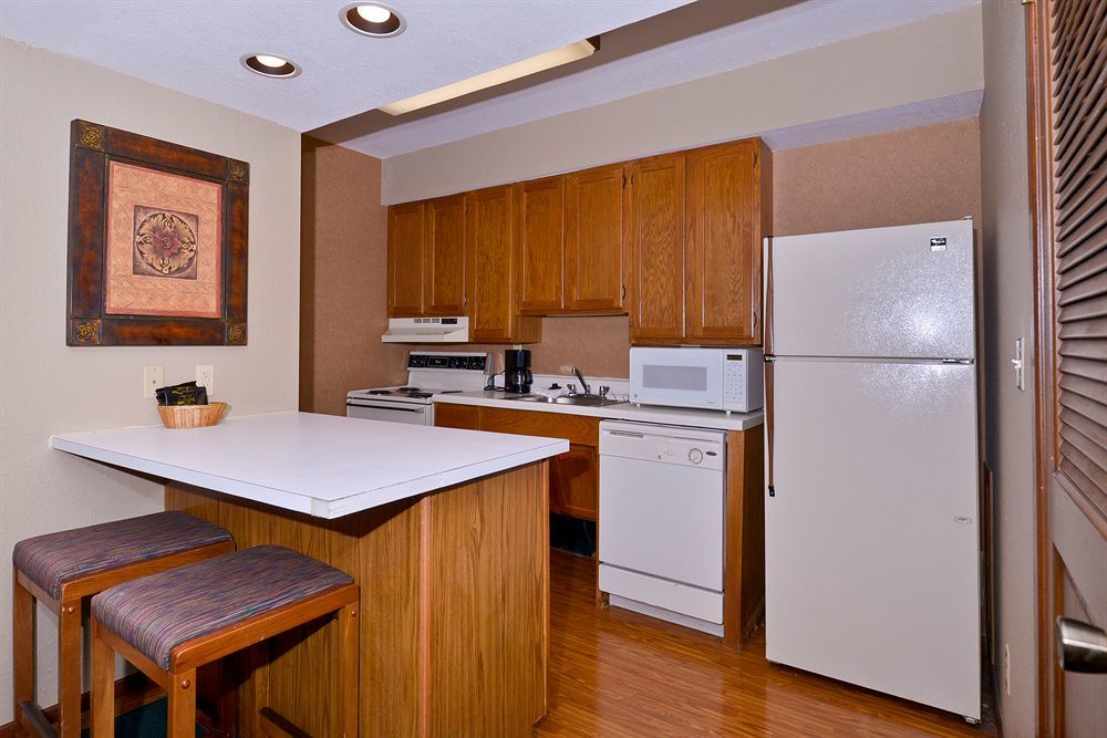 Mainstay Suites Springfield South - Battlefield Rd Buitenkant foto